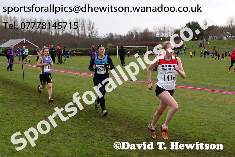 Senior womens Durham Cathedral Relays. Photo: David T. Hewitson/Sports for All Sports
